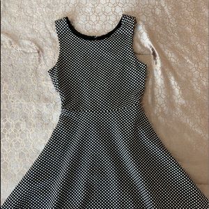 Black and white polka dot summer sexy dress. Small
